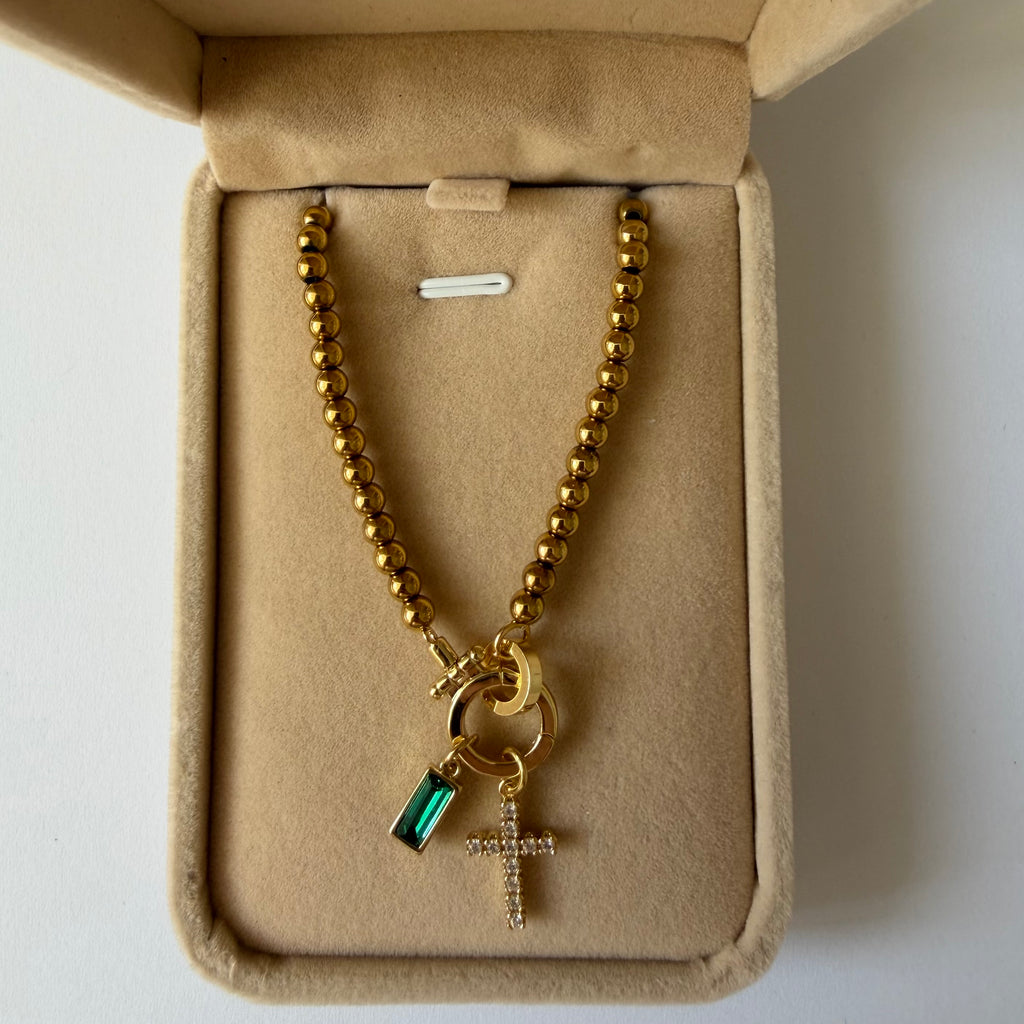 Atelier Séléna - Bracelet croix et pierre de naissance Mai - Plaqué or 18k - avec écrin