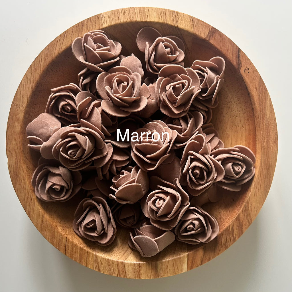 Atelier Séléna - Décoration Croix en fleurs - Personnalisable - 35 cm