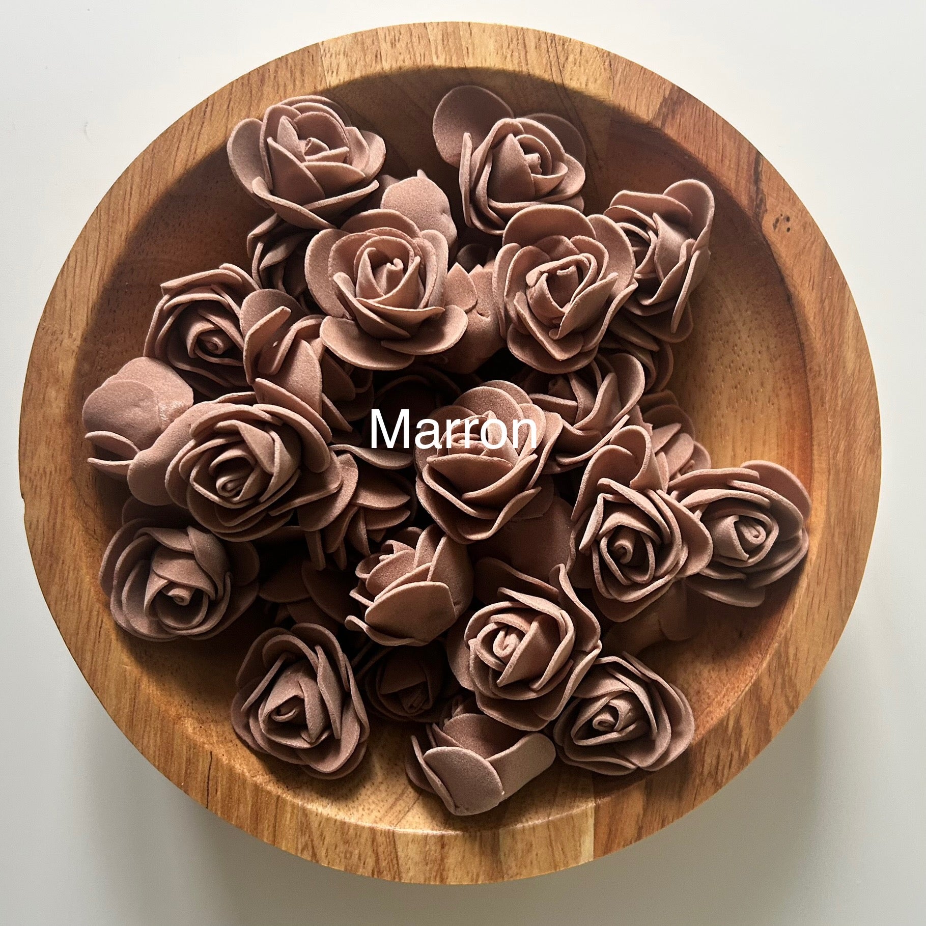 Atelier Séléna - Décoration Croix en fleurs - Personnalisable - 35 cm