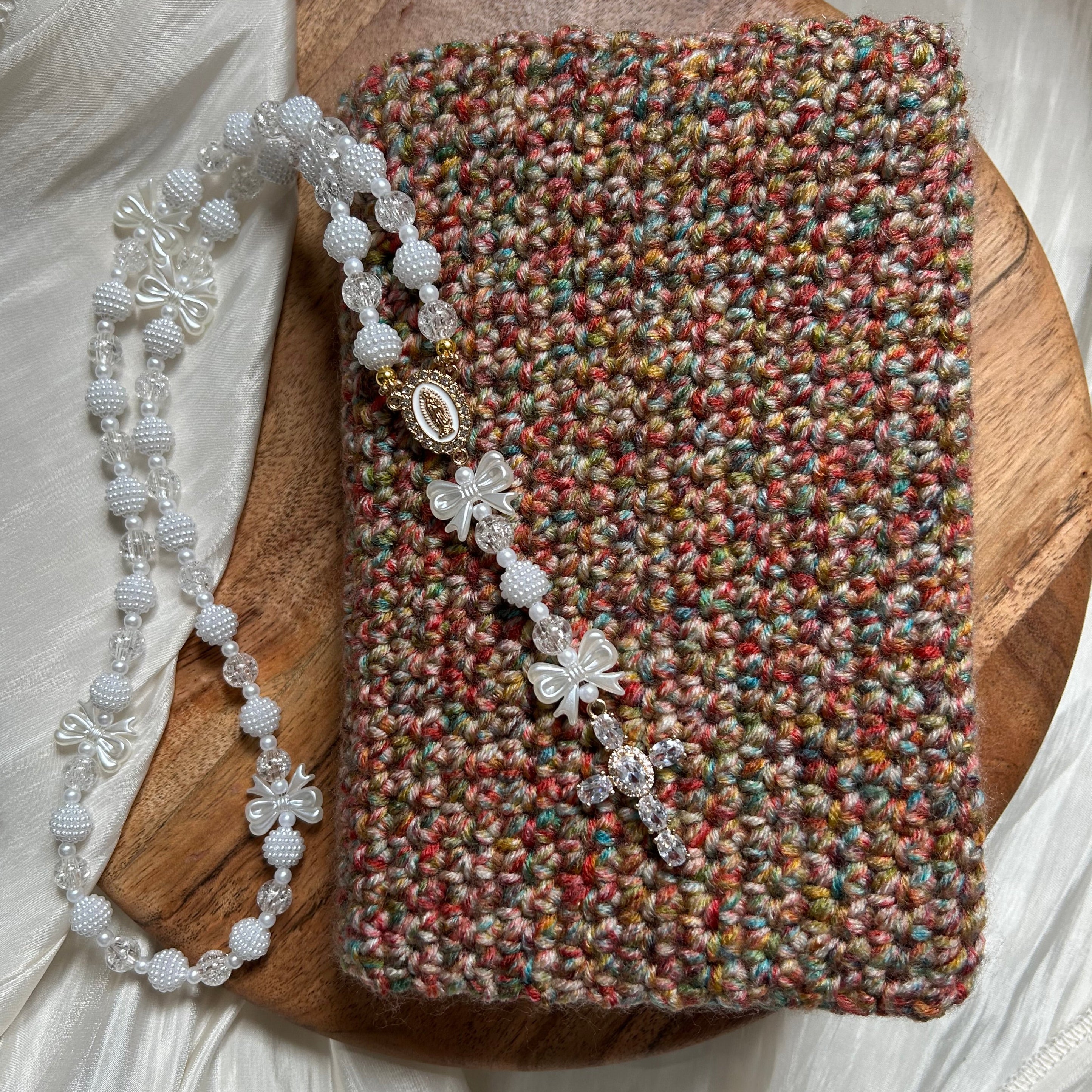 Atelier Séléna - Housse de bible au crochet acrylique