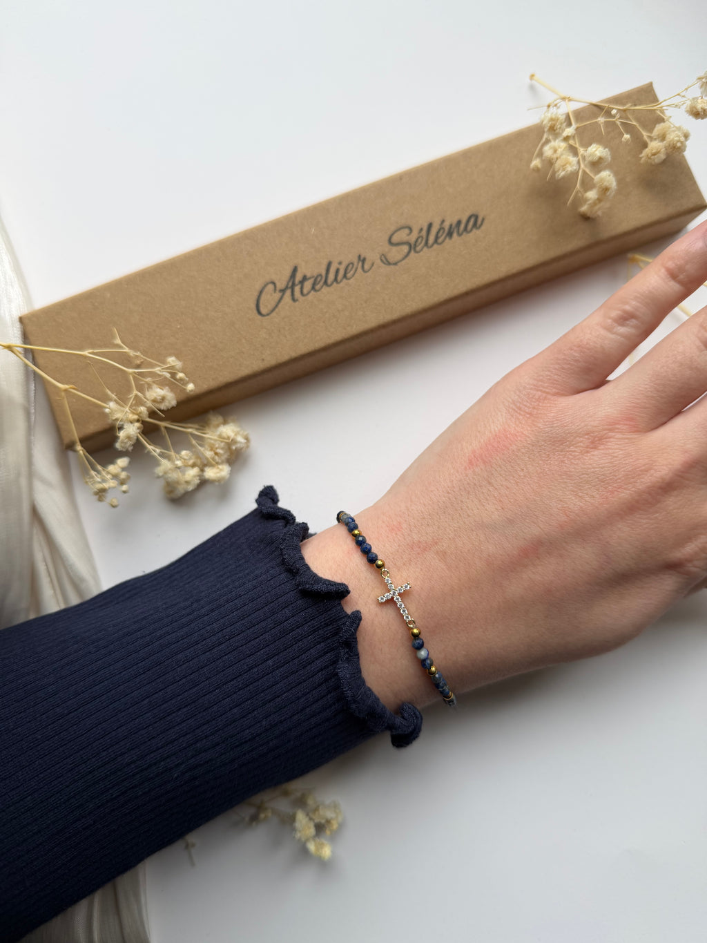 Atelier Séléna - Perles naturelles - Lapis Lazuli et acier inoxydable - Doré