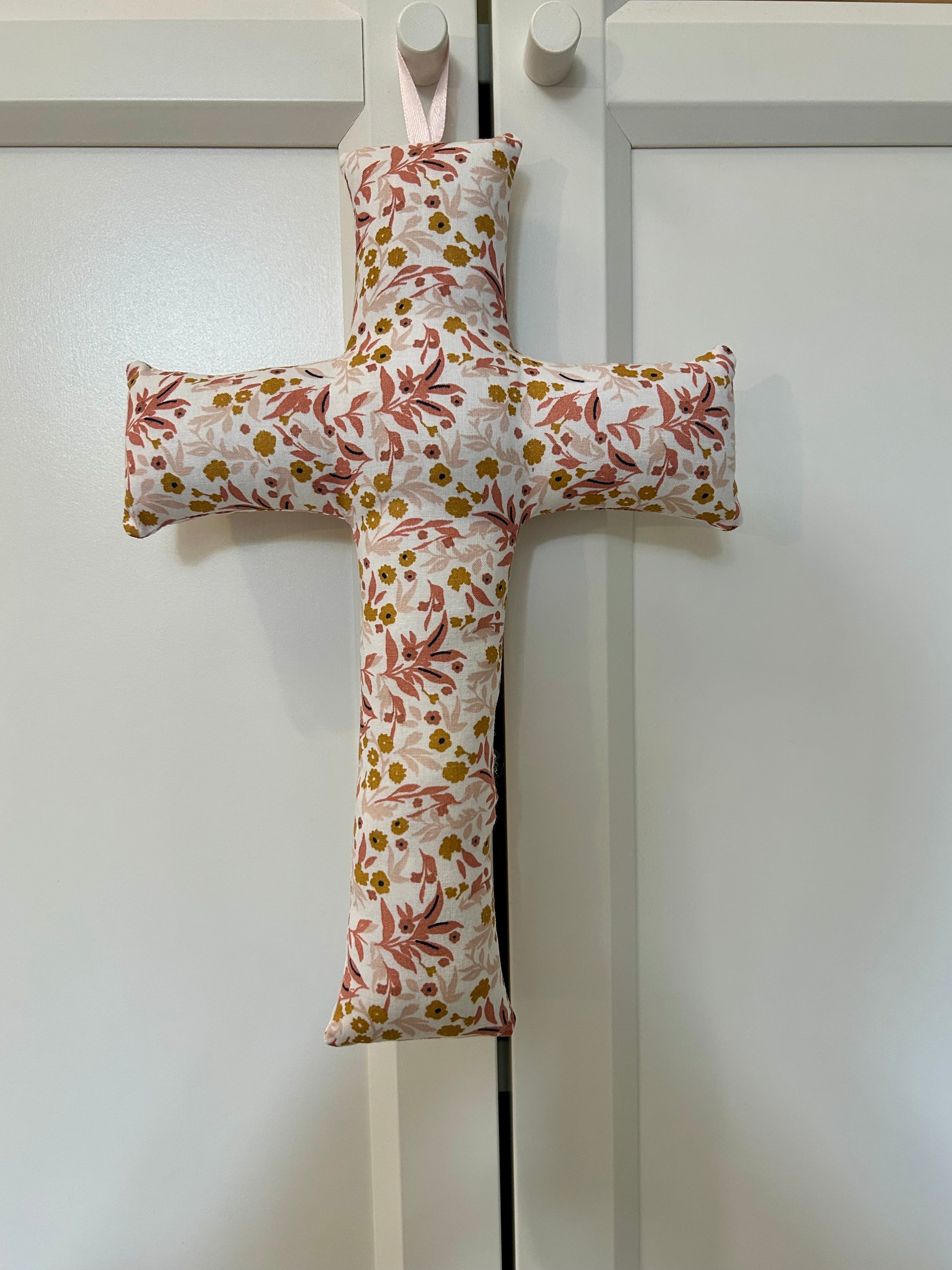 Atelier Séléna - Croix Chrétienne décorative