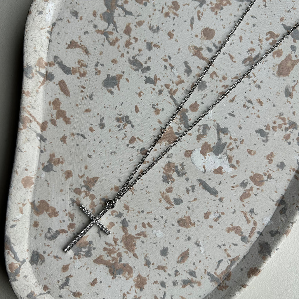 Atelier Séléna - Collier croix en strass - Argenté