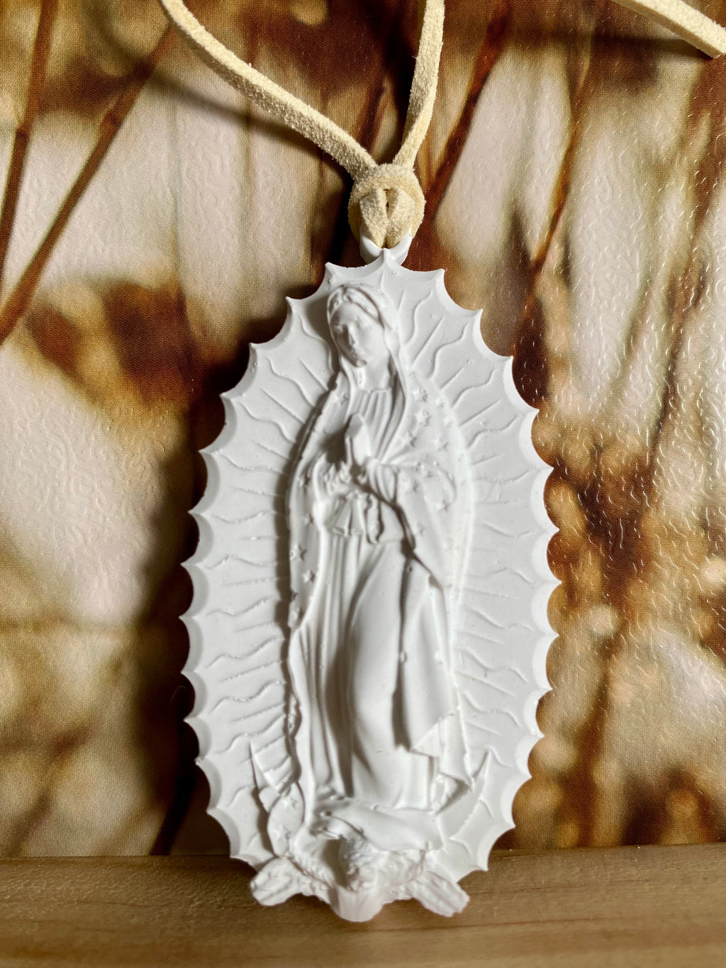 Décor parfumé Médaillon Vierge Marie - Artisanale