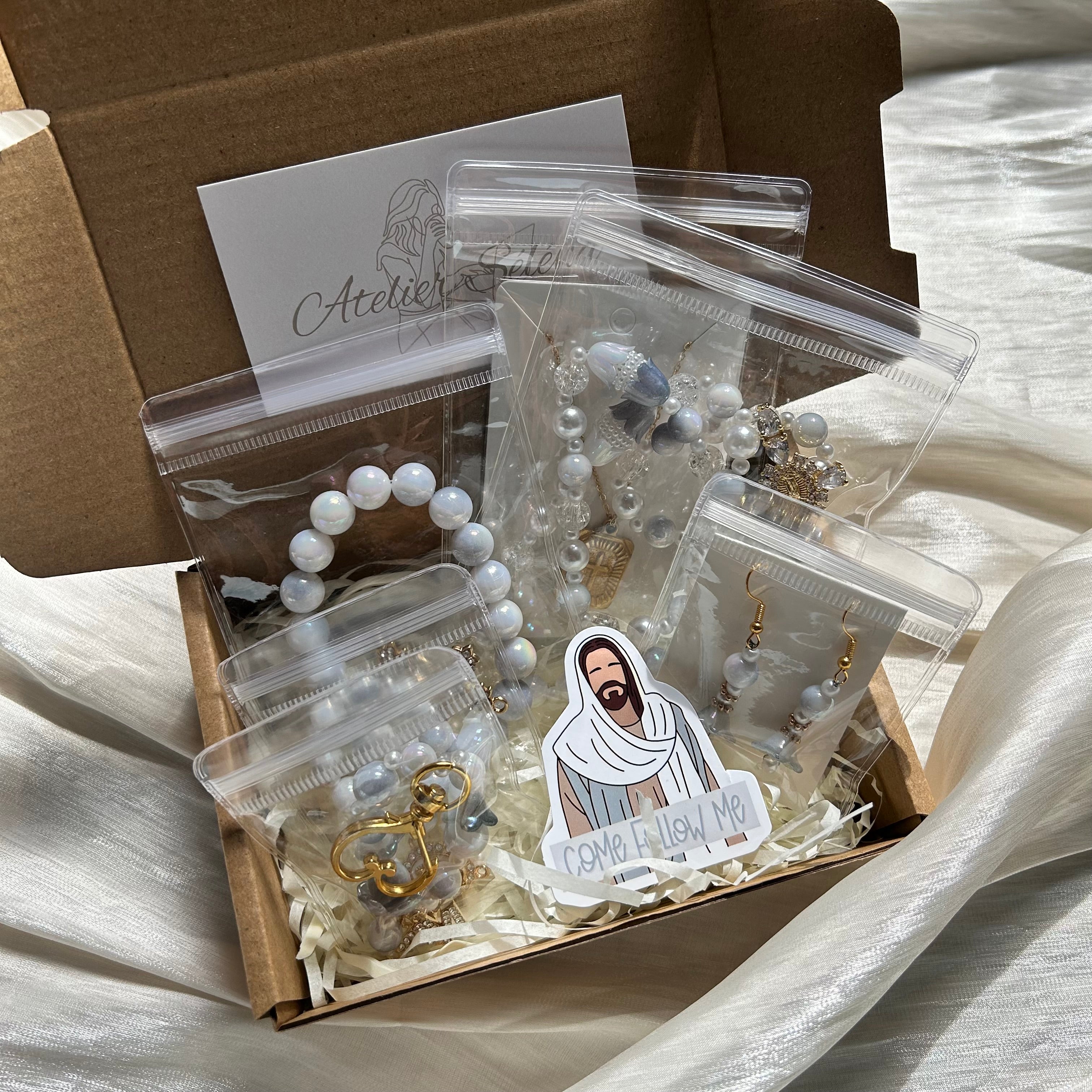 Atelier Séléna - Coffret Chrétien Artisanal – Foi & Élégance