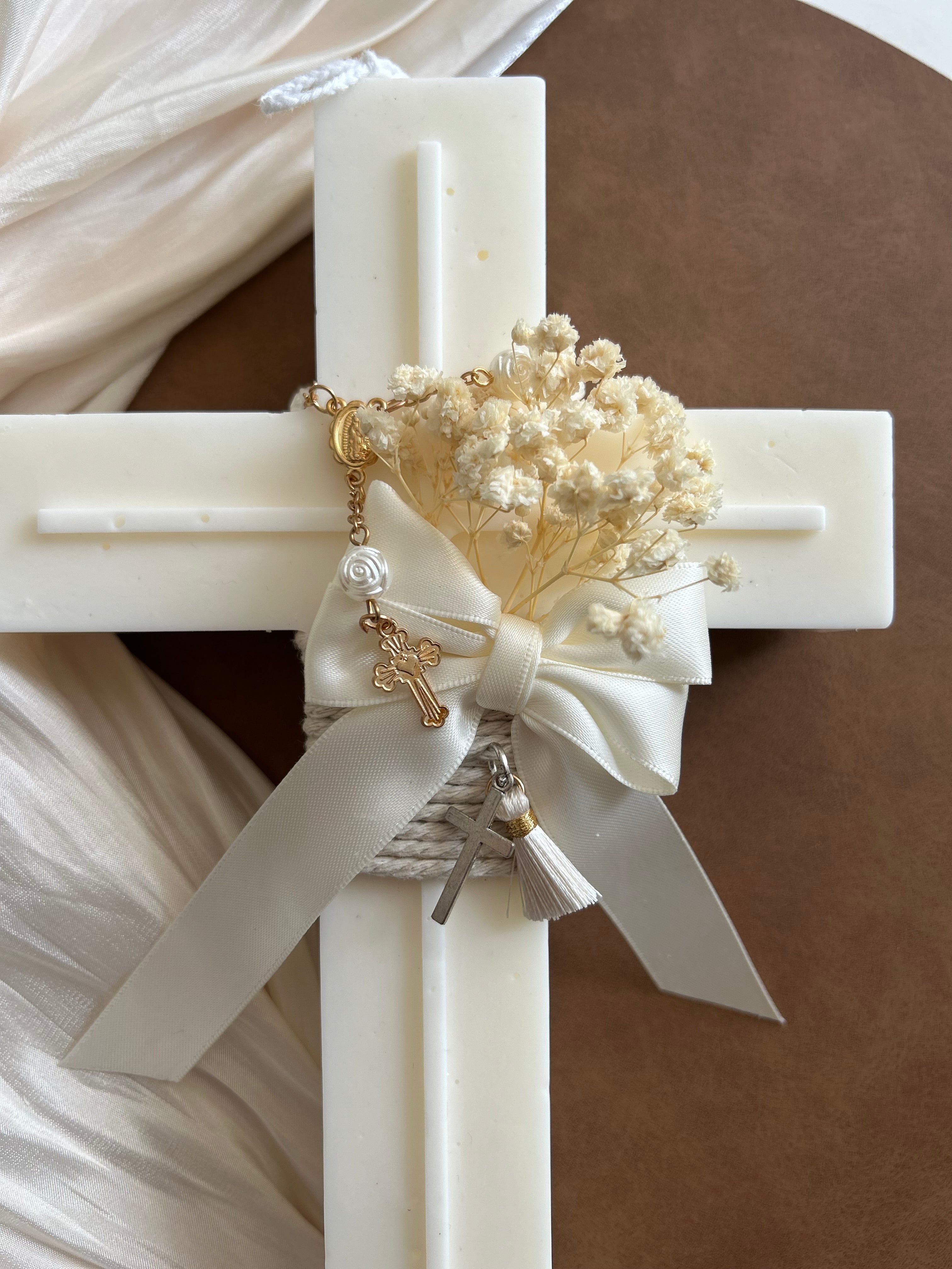 Bougie croix artisanale