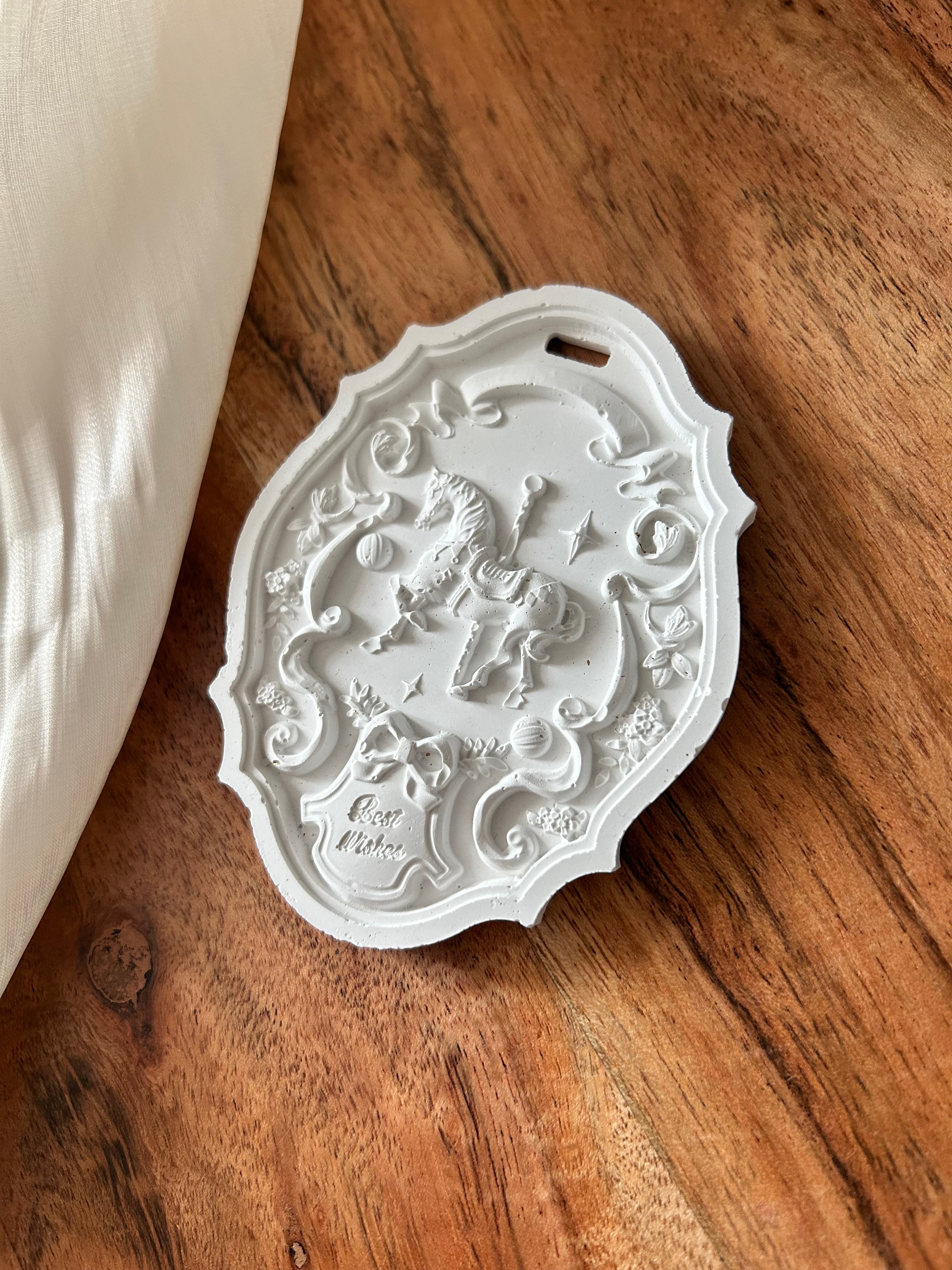 Atelier Séléna - Décor en Aqua résine - Petit Carrousel