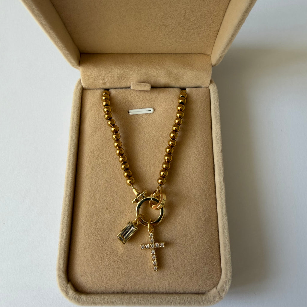 Atelier Séléna - Bracelet croix et pierre de naissance Avril - Plaqué or 18k - avec écrin