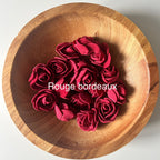 Atelier Séléna - Décoration Croix en fleurs - Personnalisable - 30 cm