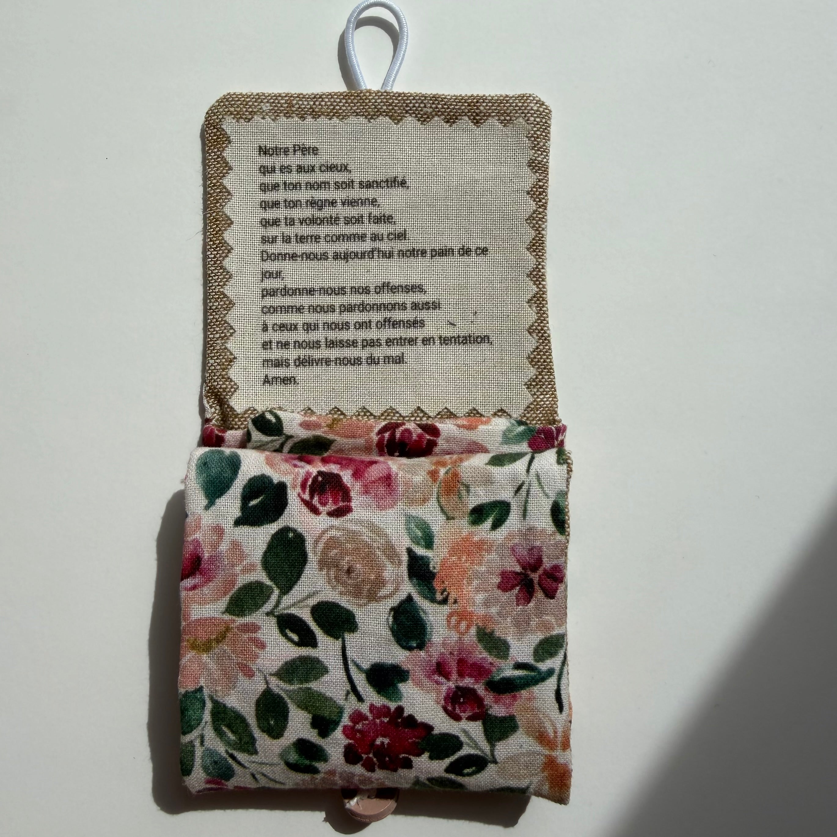 Atelier Séléna - Oratoire de poche artisanal en coton et lin – coin prière nomade - avec dizainier