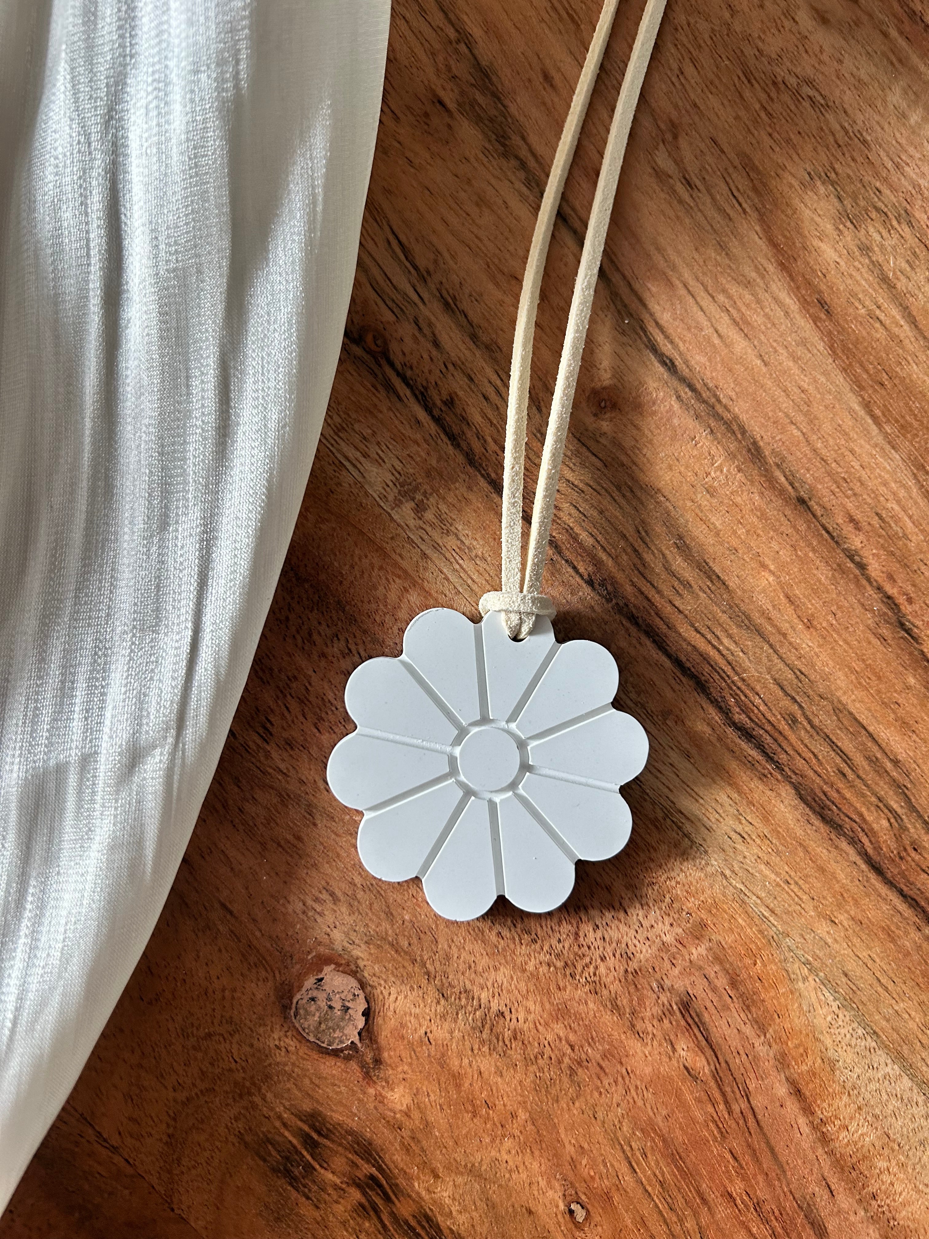 Atelier Séléna - Décor en Aqua résine - Marguerite